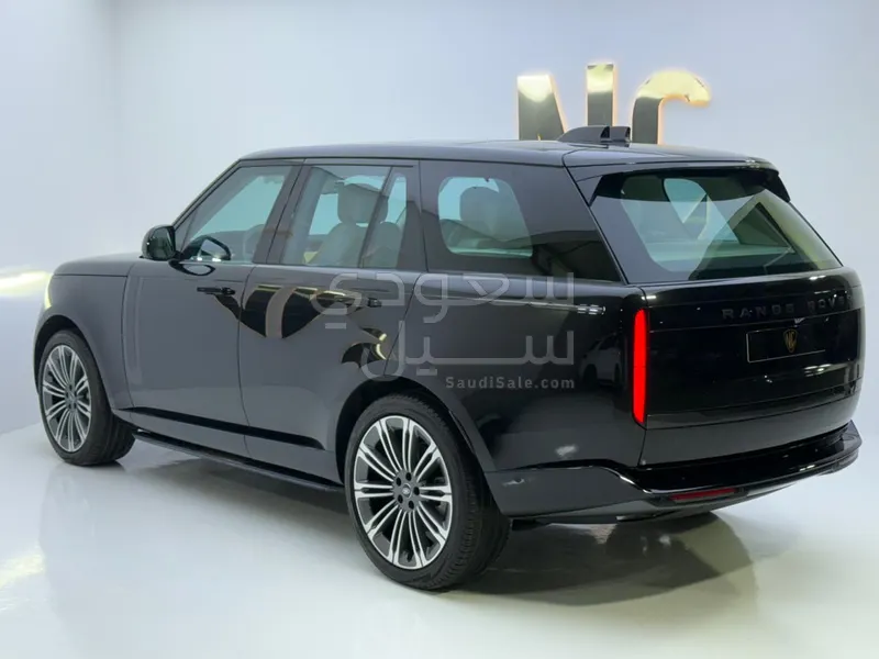 2024 لاند روفر رينج روفر اتش اس اي