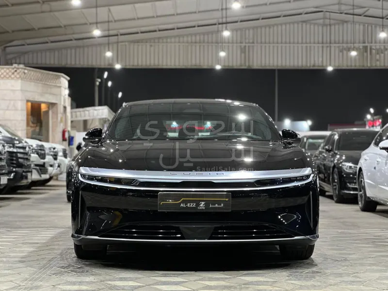 2024 لوسيد اير بيور