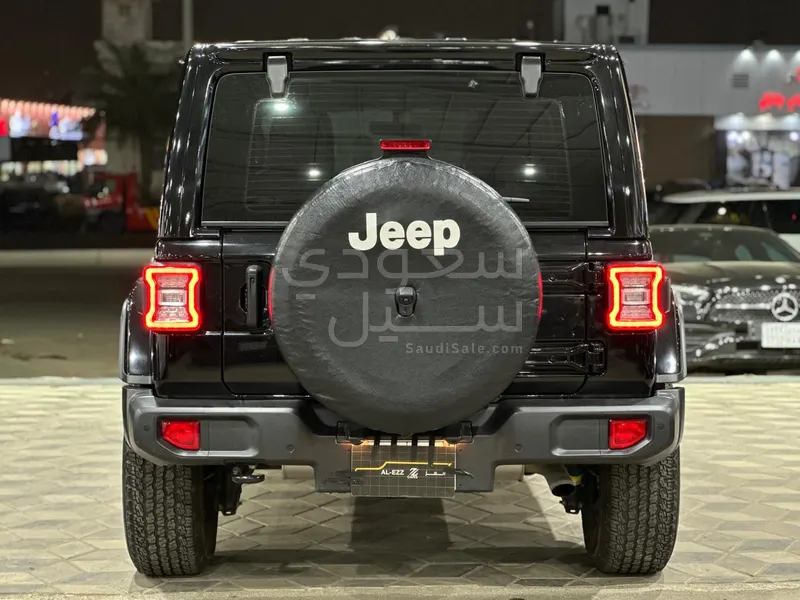 2023 جييب رانجلر صحارى