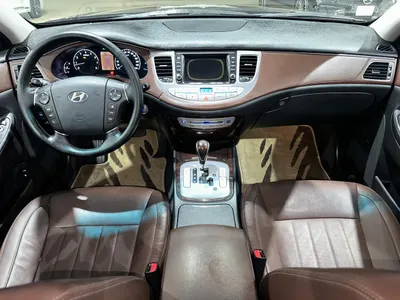 2013 جينيسيس جي 80