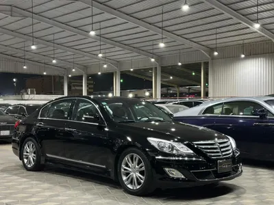 2013 جينيسيس جي 80