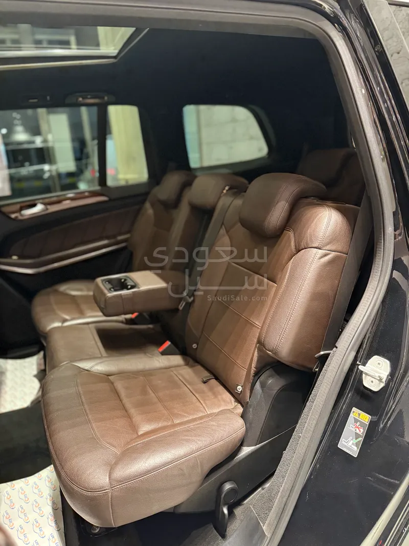 2015 مرسيدس - بنز جي إل 500