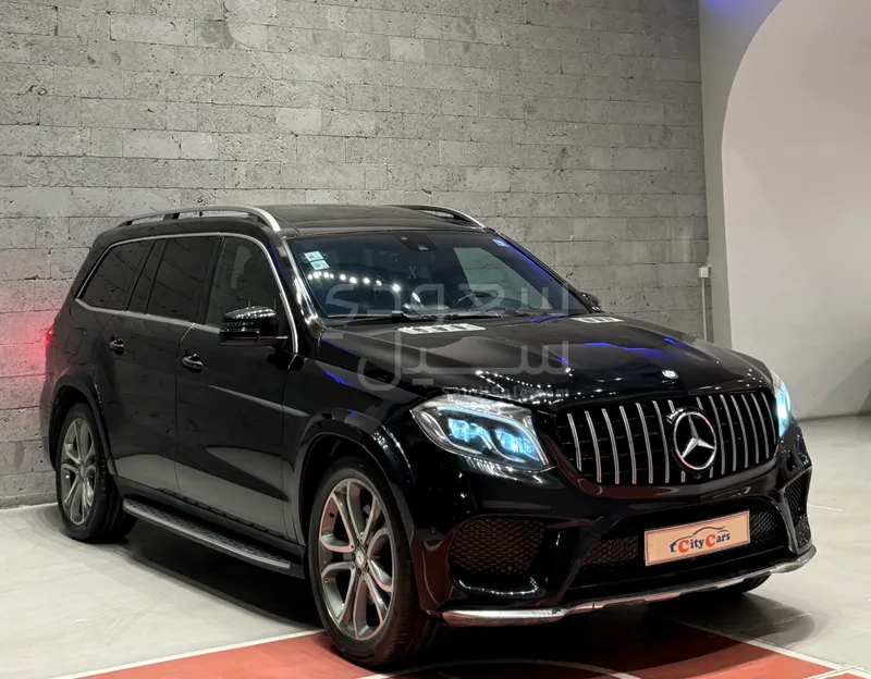 2015 مرسيدس - بنز جي إل 500