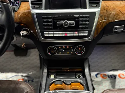 2015 مرسيدس - بنز جي إل 500