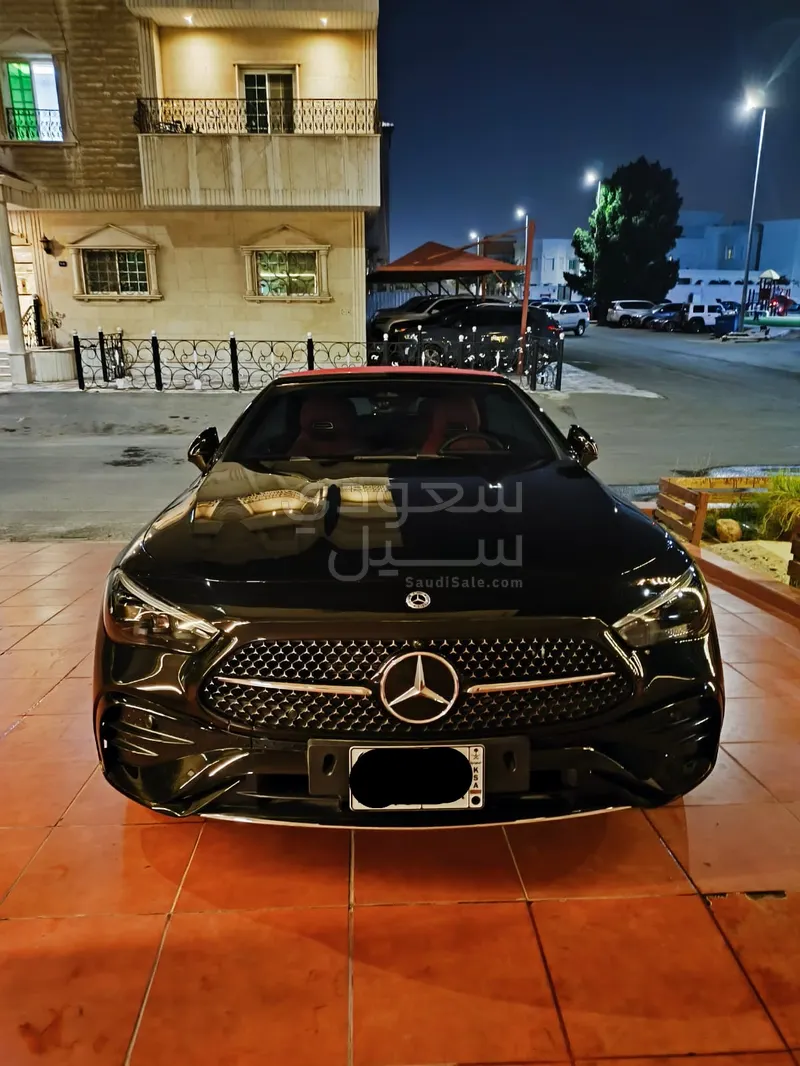 2024 مرسيدس - بنز سي إل إي 200