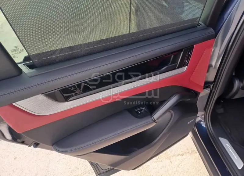 2024 Porsche Cayenne Coupe