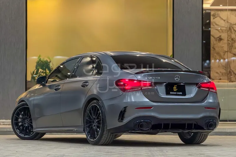 2020 مرسيدس - بنز أي 35 أي إم جي