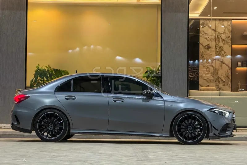 2020 مرسيدس - بنز أي 35 أي إم جي