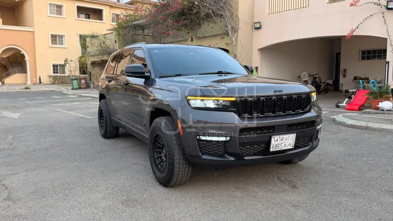 2022 جييب شيروكي ليمتد