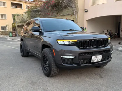 2022 جييب شيروكي ليمتد