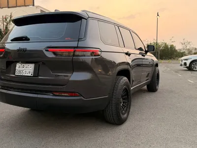 2022 جييب شيروكي ليمتد