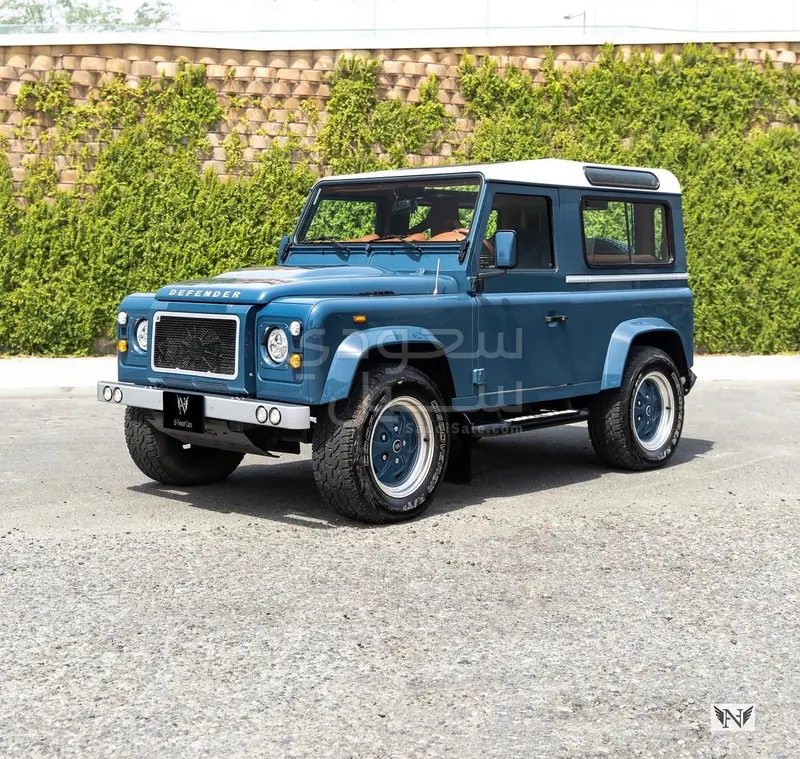 2012 لاند روفر ديفيندر 90