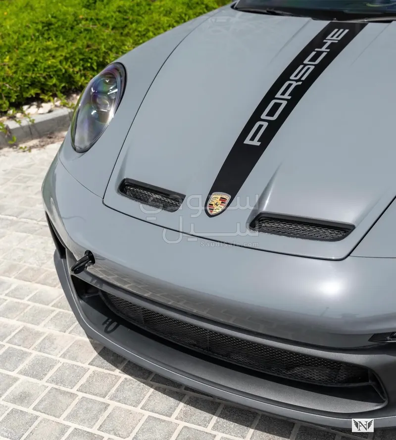 2024 بورش 911 كاريرا جي تي 3