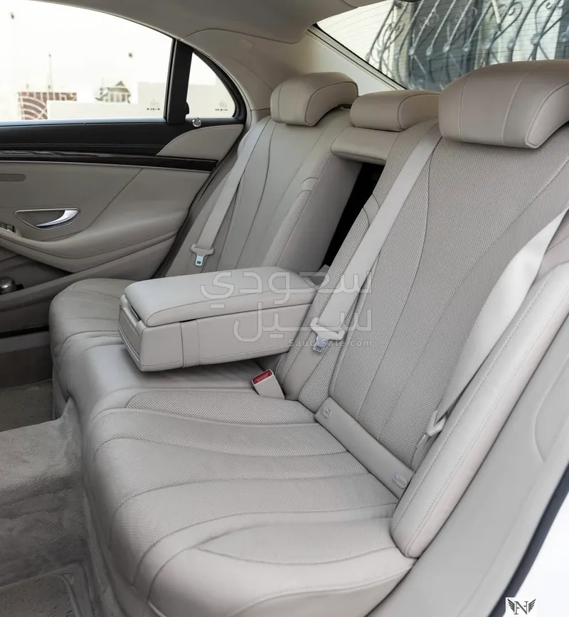 2014 مرسيدس - بنز إس 400