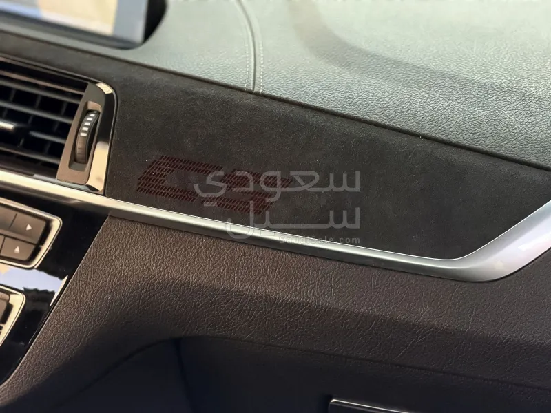 2021 بي ام دبليو الفئة ام إم2 سي إس