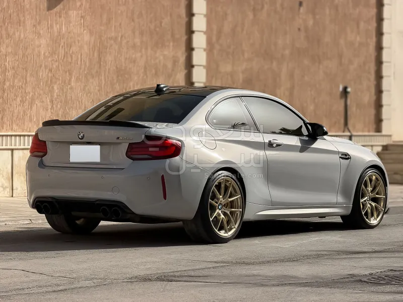 2021 بي ام دبليو الفئة ام إم2 سي إس