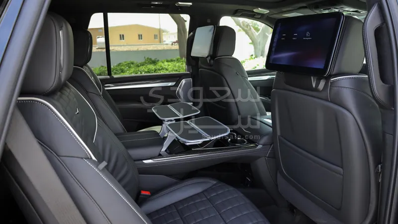 2026 كاديلاك اسكاليد في