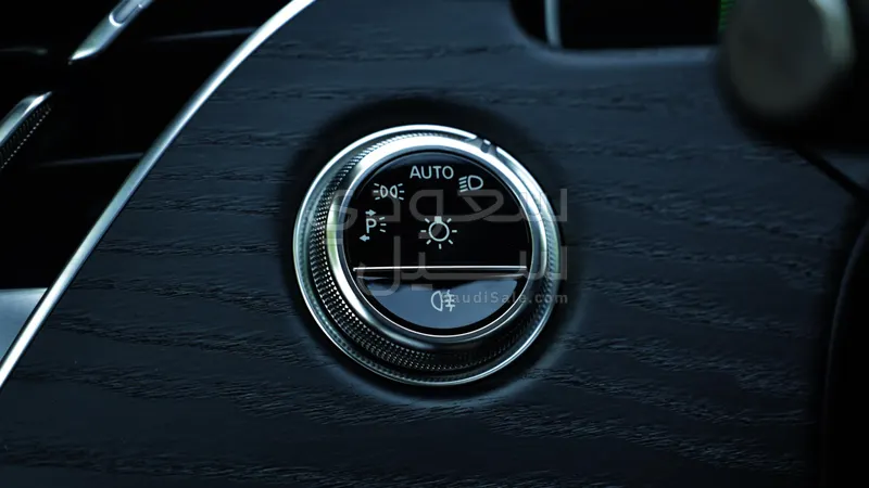 2026 مرسيدس - بنز إي 200 أي إم جي