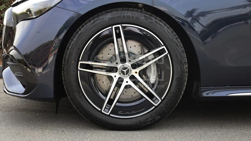 2026 مرسيدس - بنز إي 200 أي إم جي