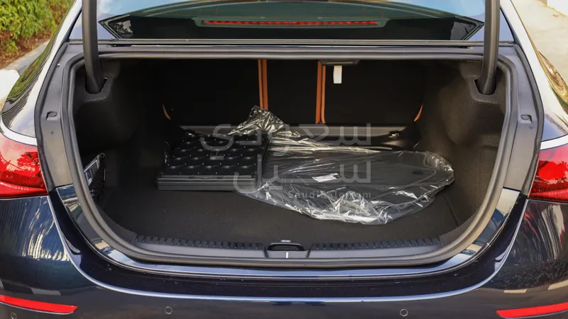 2026 مرسيدس - بنز إي 200 أي إم جي