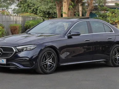 2026 مرسيدس - بنز إي 200 أي إم جي