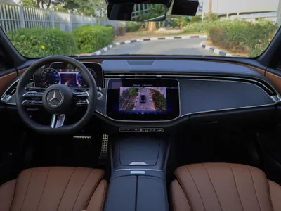 2026 مرسيدس - بنز إي 200 أي إم جي