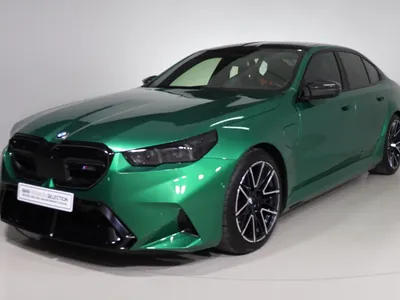 2025 بي ام دبليو الفئة ام إم 5 كومبيتيشن