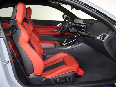 2025 بي ام دبليو الفئة ام إم 4 كومبيتيشن