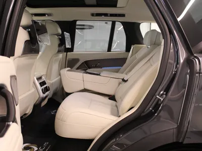 2025 لاند روفر رينج روفر اوتوبيوغرافي