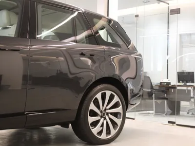 2025 لاند روفر رينج روفر اوتوبيوغرافي