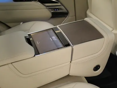 2025 لاند روفر رينج روفر اوتوبيوغرافي