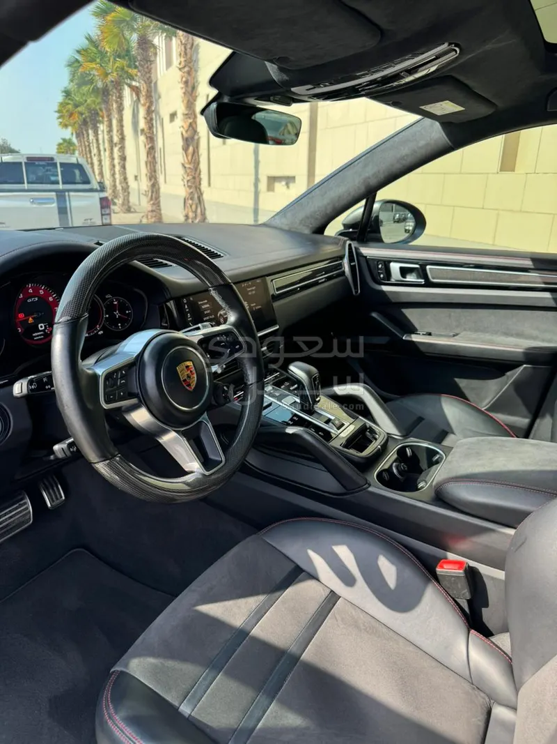 2021 بورش كايين جي تي اس