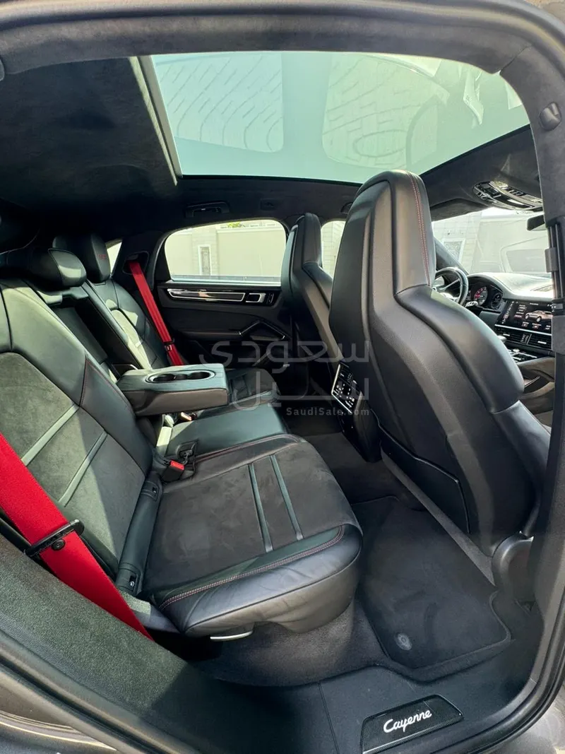 2021 بورش كايين جي تي اس