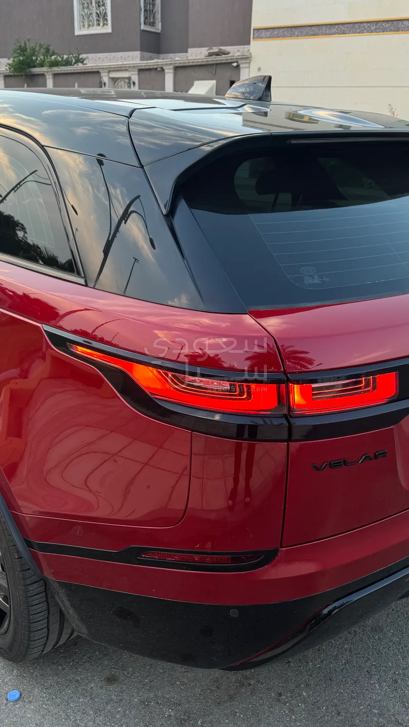 2018 لاند روفر رينج روفر فيلار أر - دايناميك