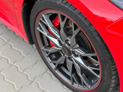 2025 شفروليه كورفيت سي 8