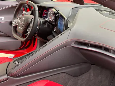 2025 شفروليه كورفيت سي 8