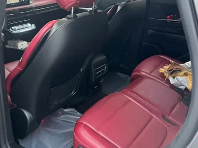 2023 لنكولن كورسير