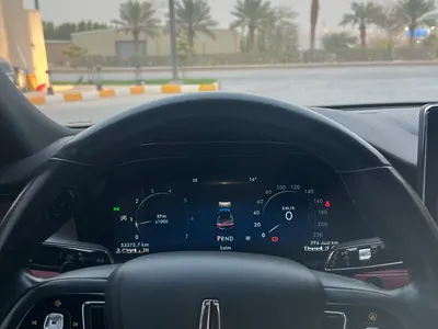 2023 لنكولن كورسير