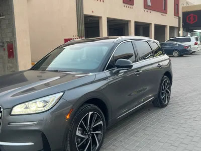 2023 لنكولن كورسير