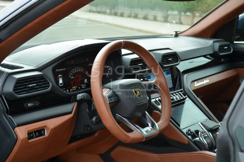 2024 لمبرجيني اوروس اس