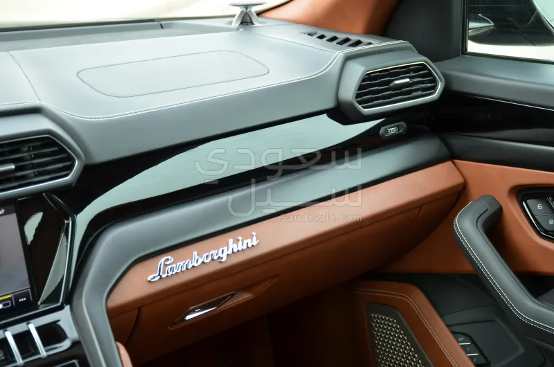 2024 لمبرجيني اوروس اس