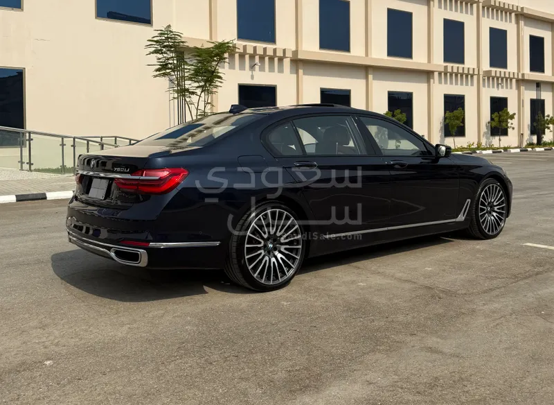 2016 بي ام دبليو الفئة السابعة 750 إل أي