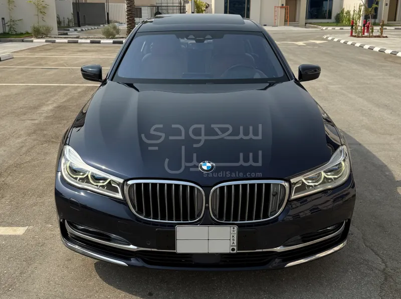 2016 بي ام دبليو الفئة السابعة 750 إل أي