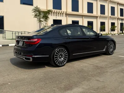 2016 بي ام دبليو الفئة السابعة 750 إل أي