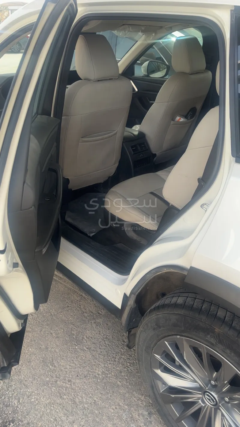 2024 مازدا سي اكس 90