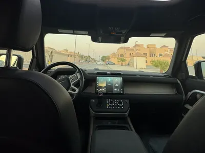 2022 لاند روفر ديفيندر اكس 110