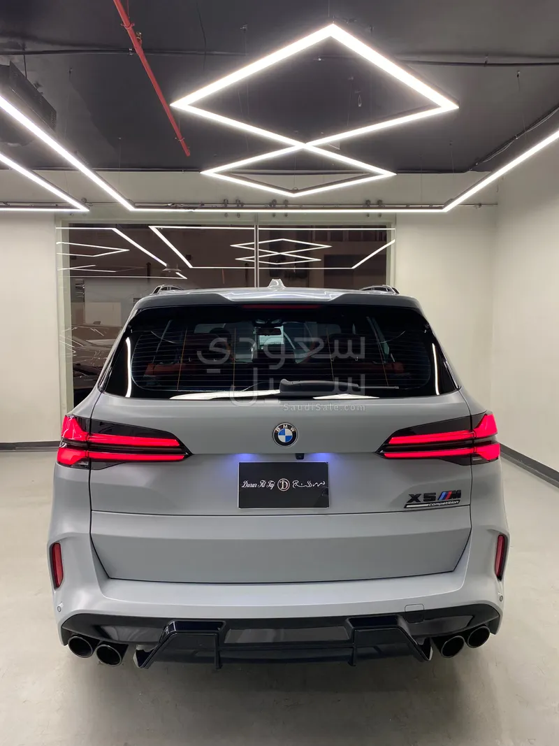 2024 بي ام دبليو الفئة اكس 5 إم كومبيتيشن