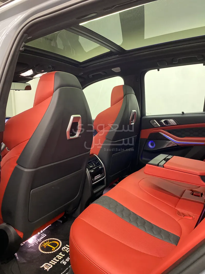 2024 بي ام دبليو الفئة اكس 5 إم كومبيتيشن