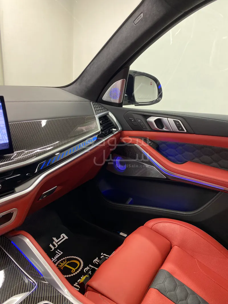 2024 بي ام دبليو الفئة اكس 5 إم كومبيتيشن