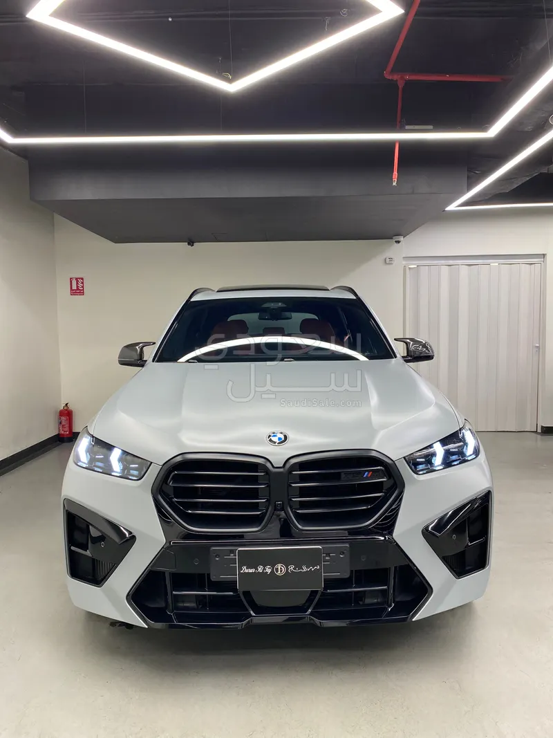 2024 بي ام دبليو الفئة اكس 5 إم كومبيتيشن